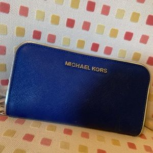 Michael Kors wallet